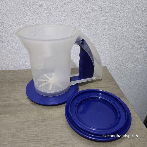 Tupperware Sift N Style Store Flour Sifter 3347 Squeeze Handle Base Lid 3349 - Picture 4 of 5